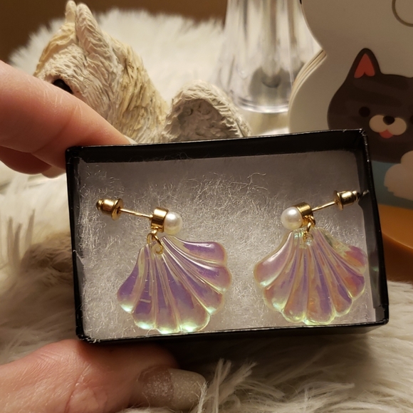 SeaShell pearlescent earrings  Last Pair - Picture 6 of 8